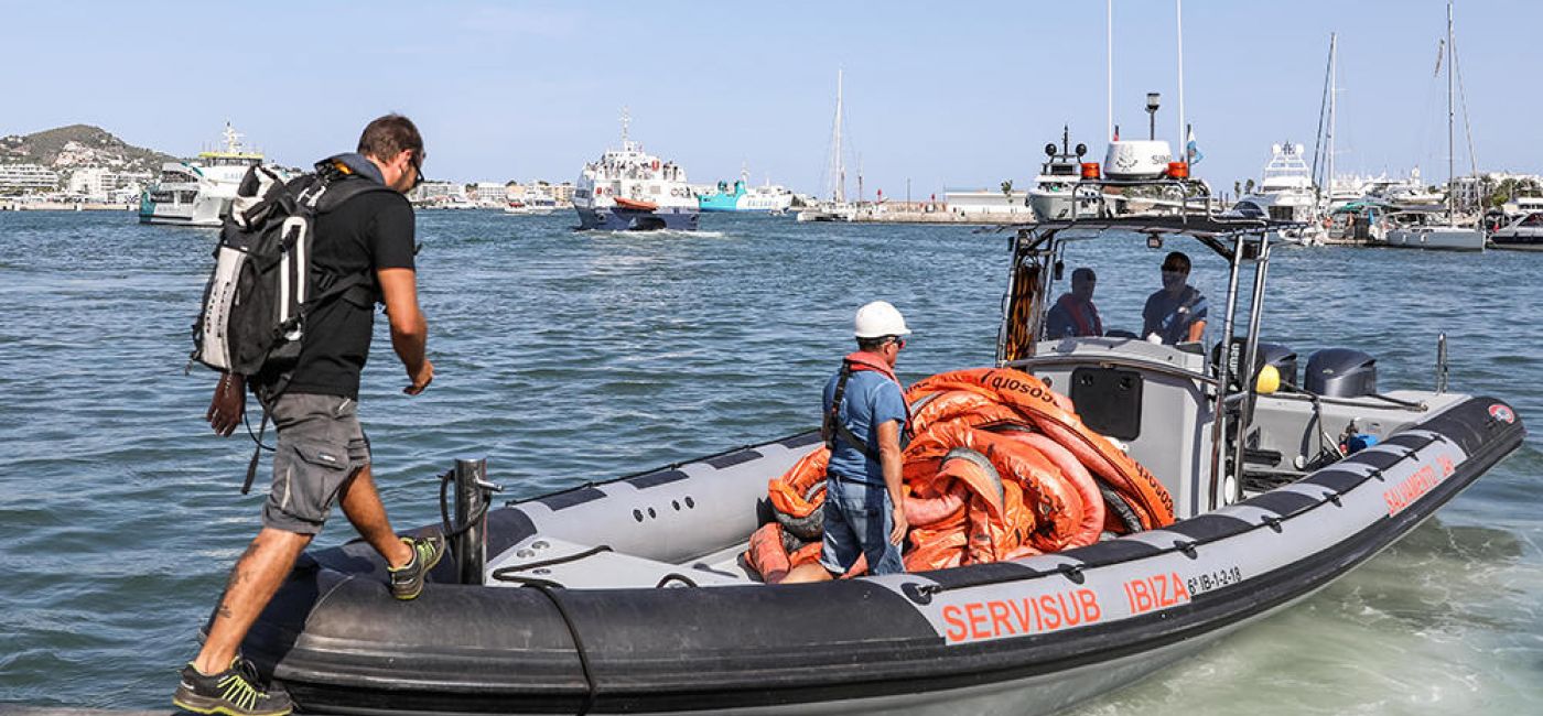 Una avería provoca un vertido de aguas residuales en Marina Ibiza